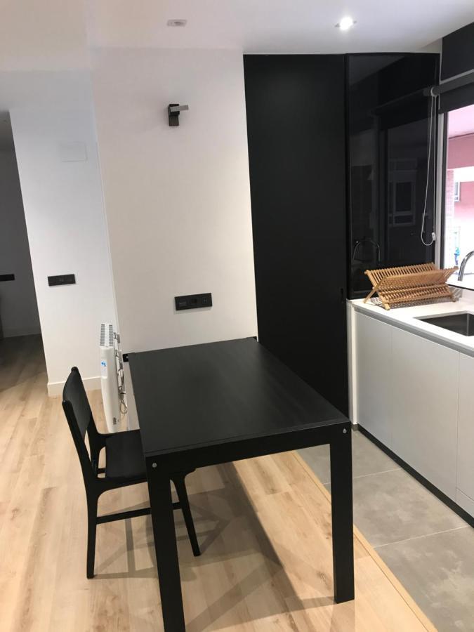 Small Lux Beachcity Close To The River,Metro And Parking Bilbao Exterior foto
